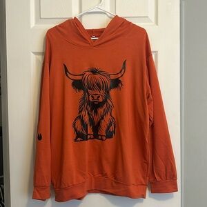 XL highlander cow long sleeve with hood